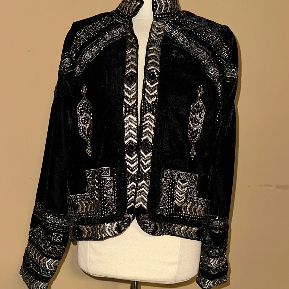 Elegant Black  Velvet Embellished Blazer